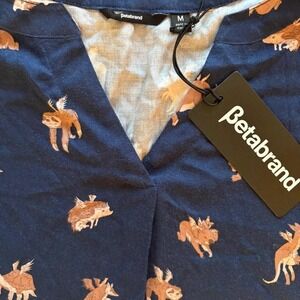 Navy Betabrand New With Tags shirt flying forest friends print size M